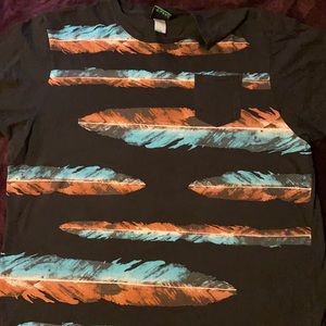 LRG 4XL Feather graphic t-shirt